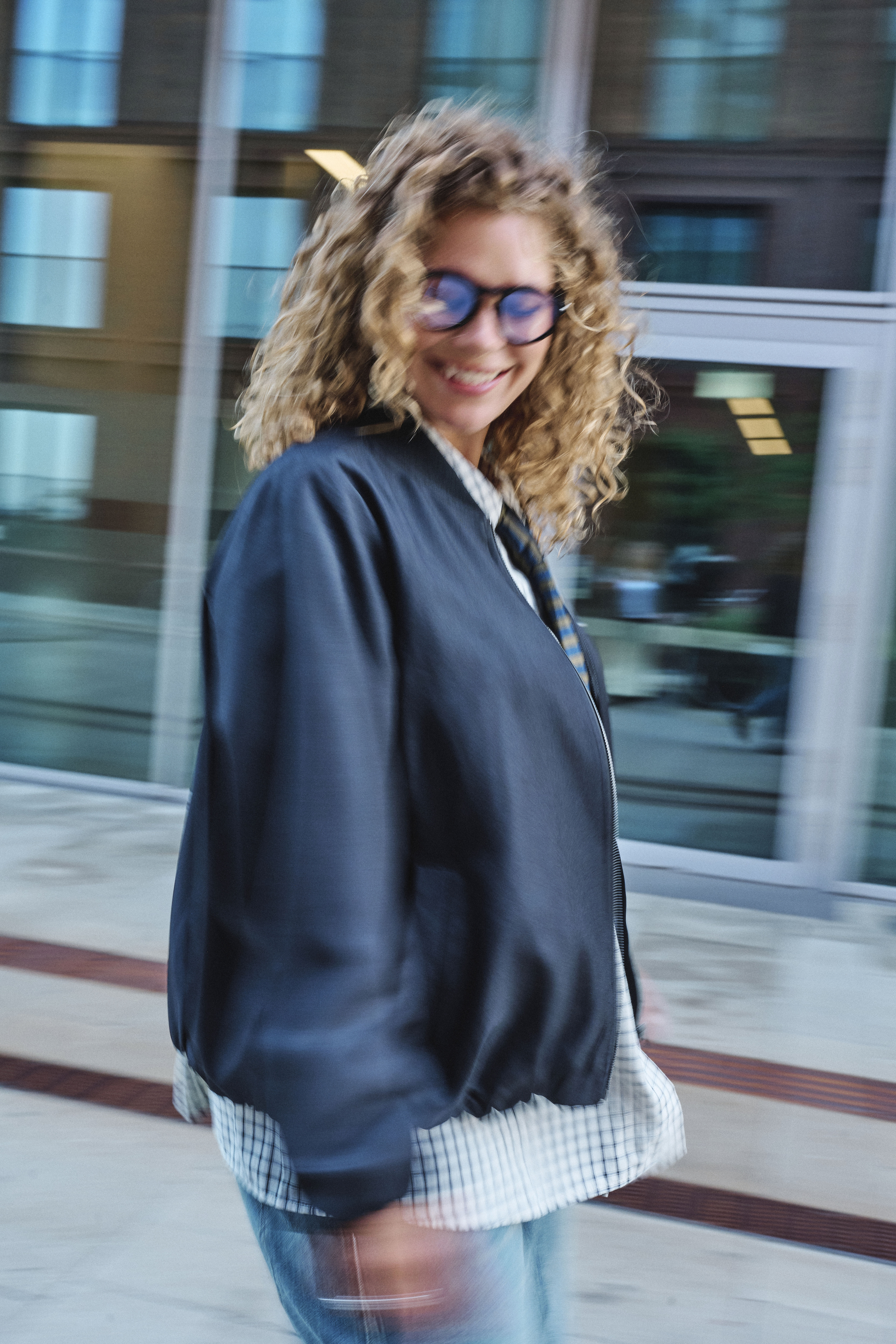 ZizzifashionRelaxed blue everyday style, , Model
