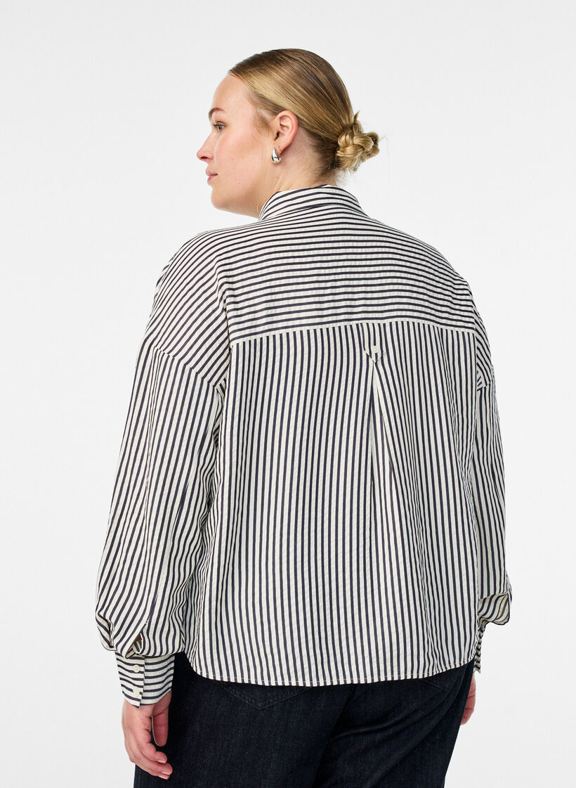 Striped shirt with button detail on the back, Black, Model image number 2