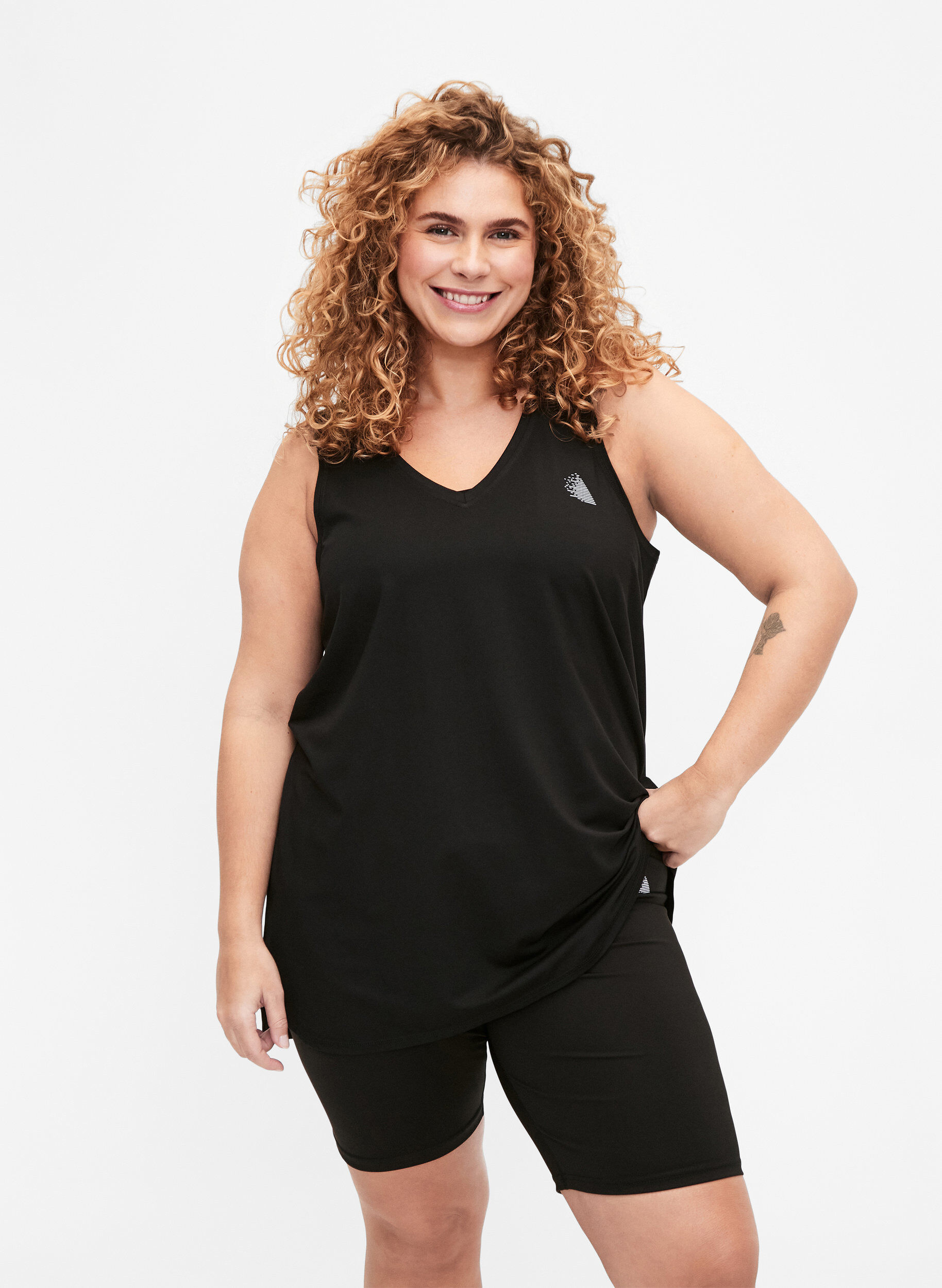 Zizzifashion V-neck training top, Black, Model image number 0
