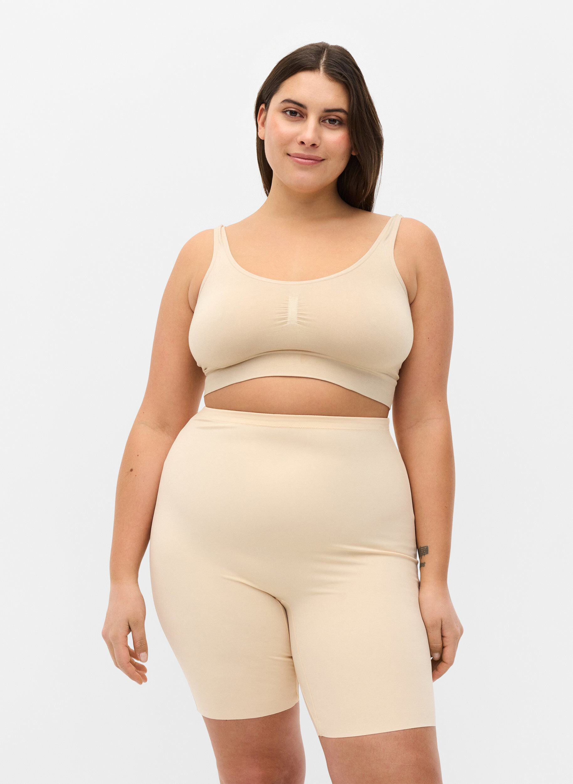 Light shapewear shorts with high-rise waist, Beige, Model