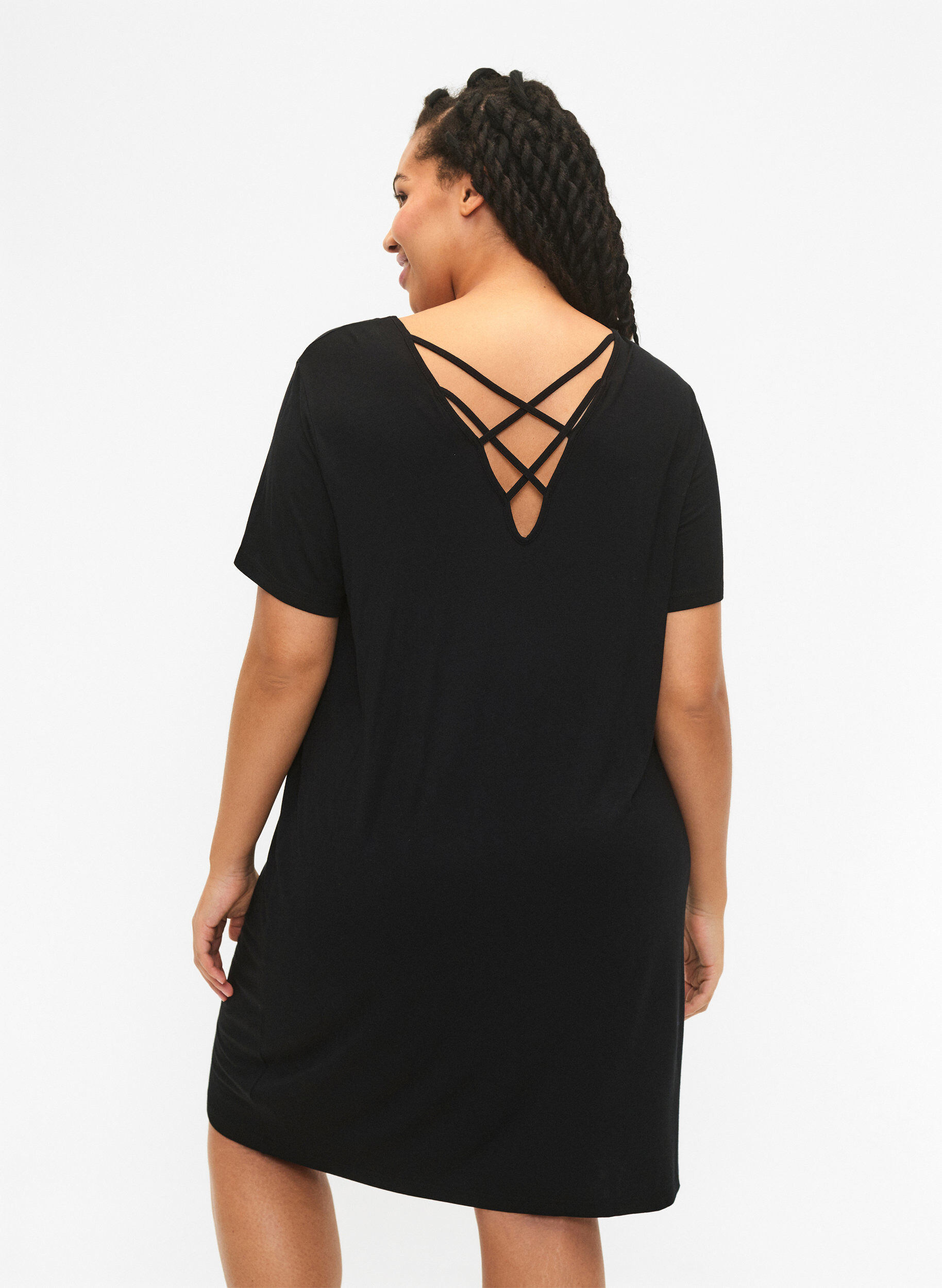 Zizzifashion Short sleeve viscose nightgown with back detail, Black, Model image number 2