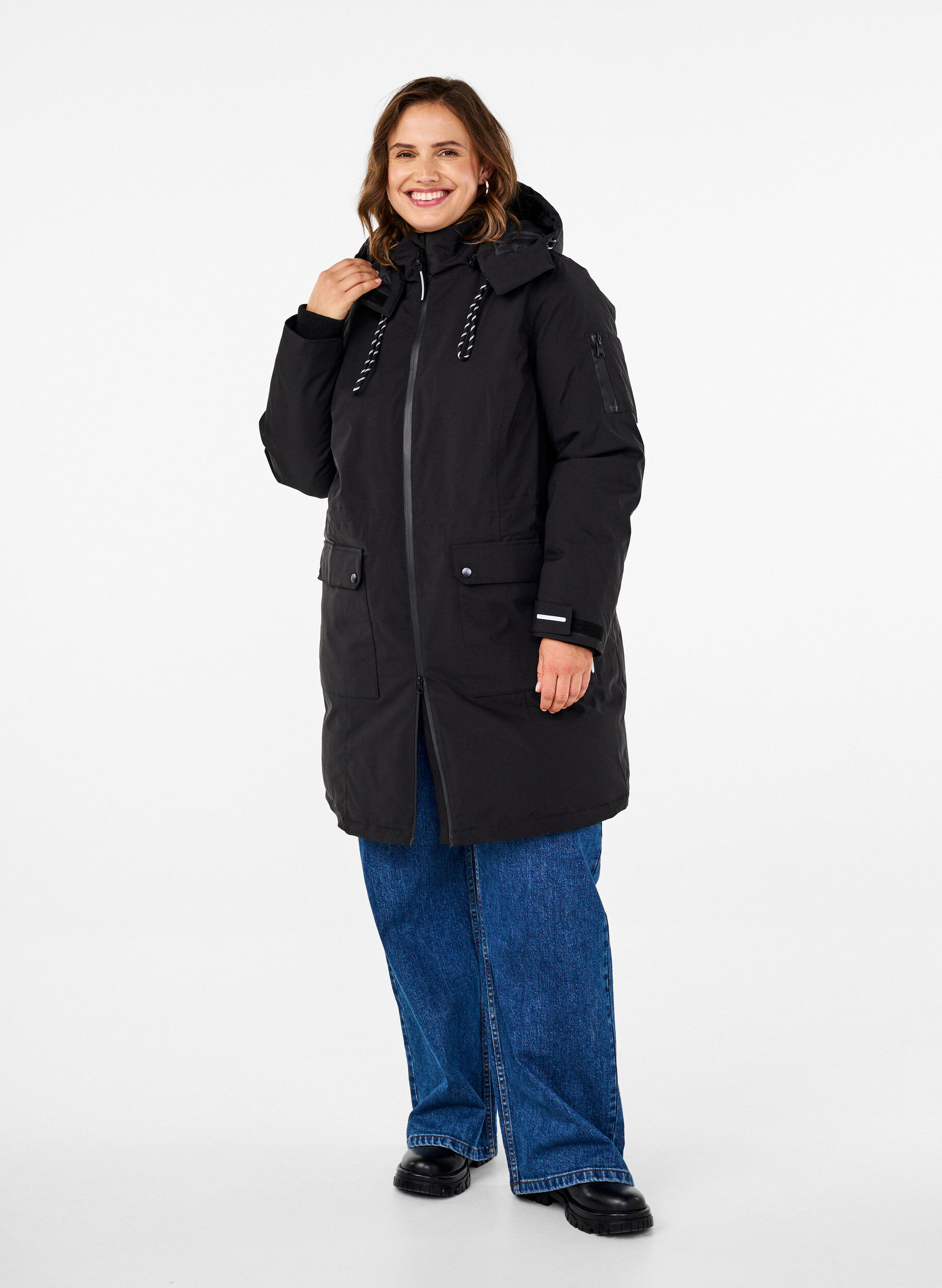 Zizzifashion Practical winter jacket with hood and pockets, Black, Model image number 1