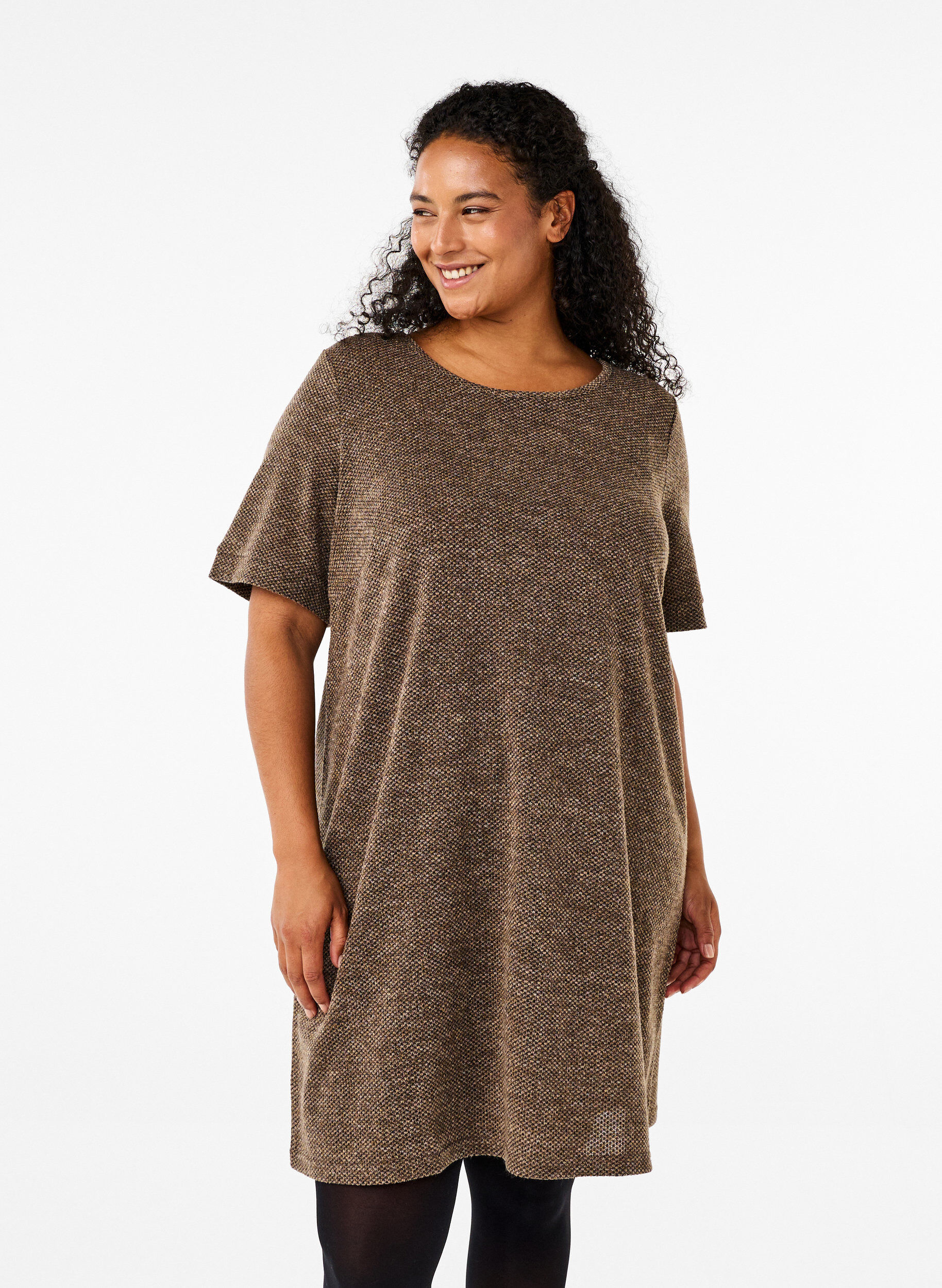 Zizzifashion T-shirt dress with short sleeves, Caribou, Model image number 0