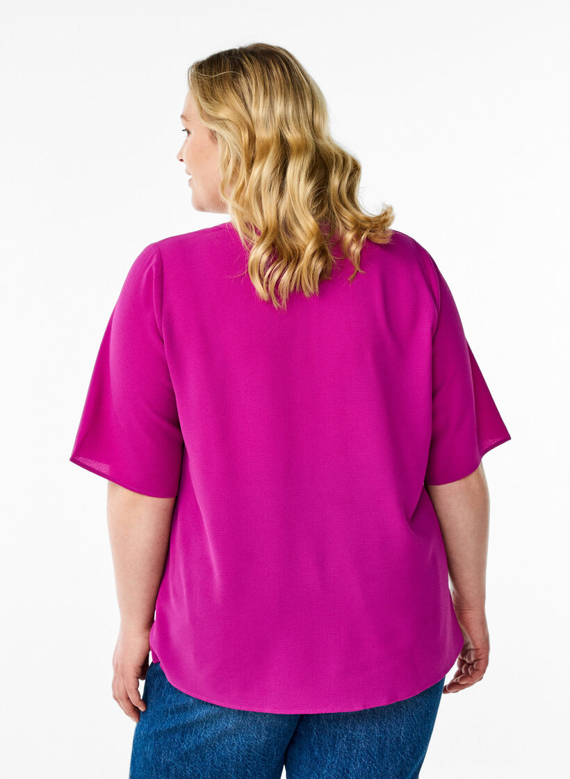 Short-sleeved blouse with V-neck, Purple, Model image number 2