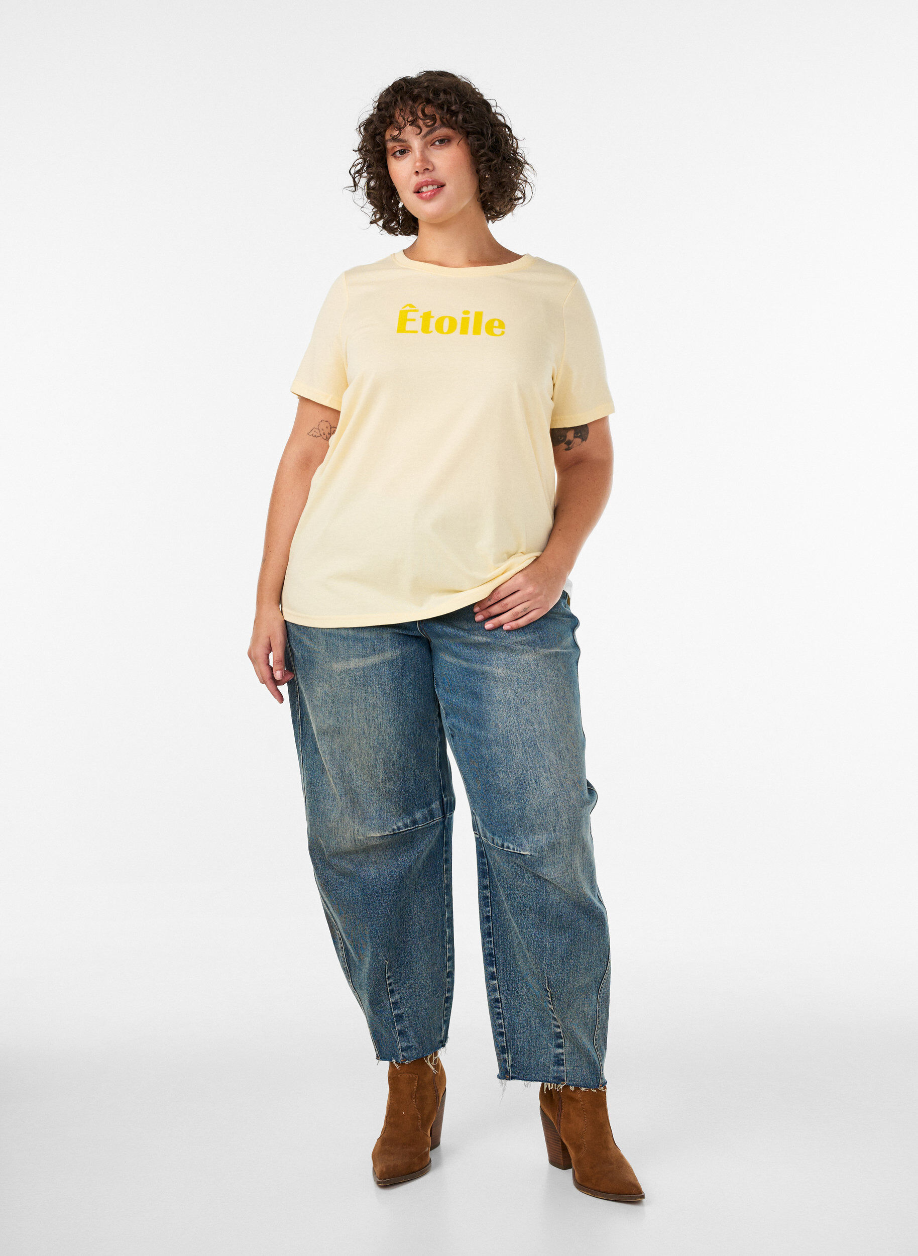 ZizzifashionOrganic cotton T-shirt with velour text, Yellow, Model image number 1