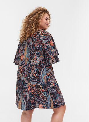 Viscose tunic in a paisley print, Paisley AOP, Model image number 1