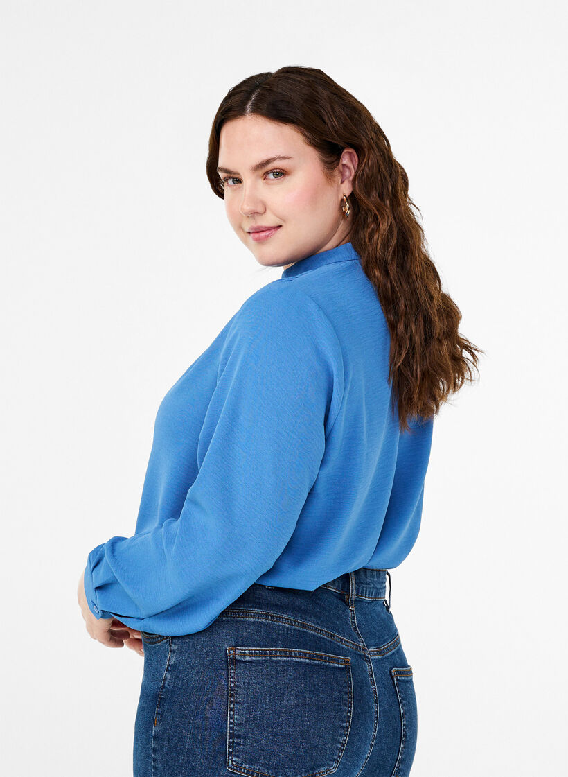 Long-sleeved shirt blouse with V-neck, Riverside, Model image number 1