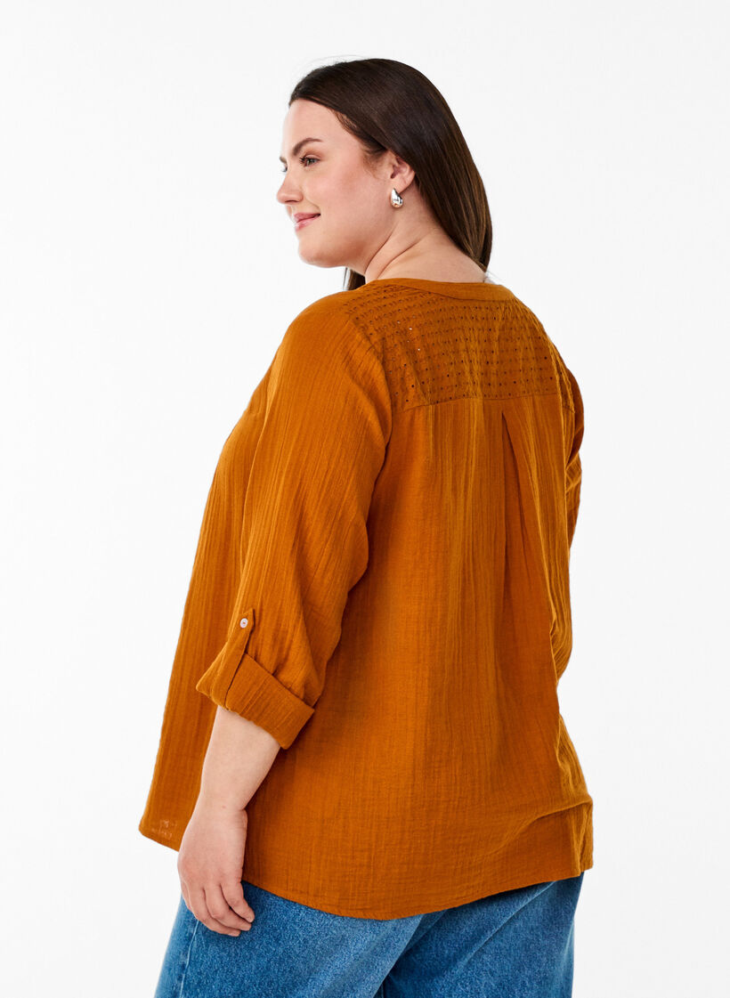 Blouse in cotton muslin with broderie anglaise, Orange, Model image number 2
