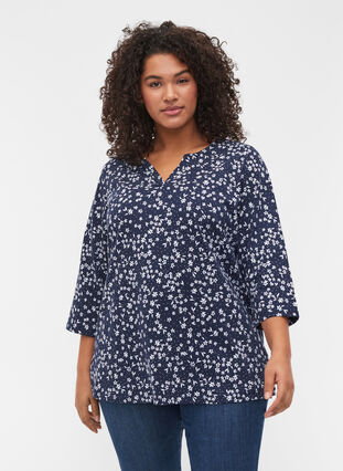 Cotton top with 3/4-length sleeves and floral print, NS w. White Flower, Model image number 0