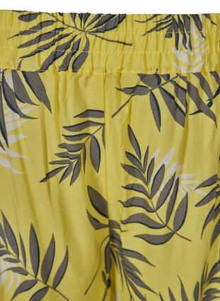 Shorts with loose fit, YELLOW PALM, Packshot image number 2
