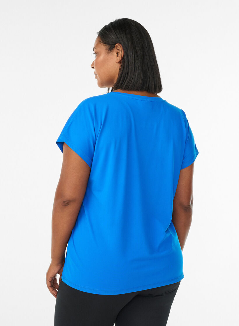 Solid-coloured training T-shirt, Blue, Model