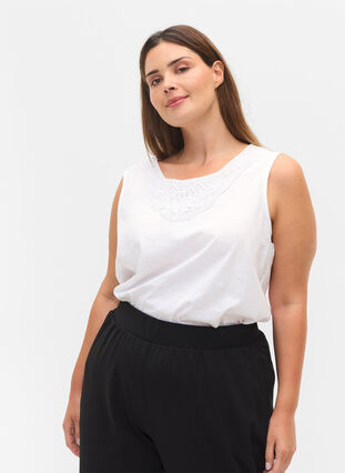 Cotton top with lace details, Bright White, Model image number 0