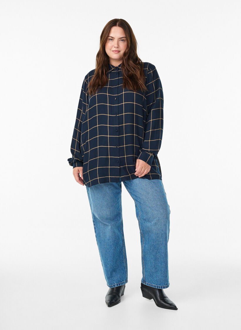 Checked oversized cotton shirt, Blue, Model image number 1