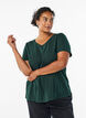 Solid-coloured basic cotton T-shirt, Green, Model image number 0