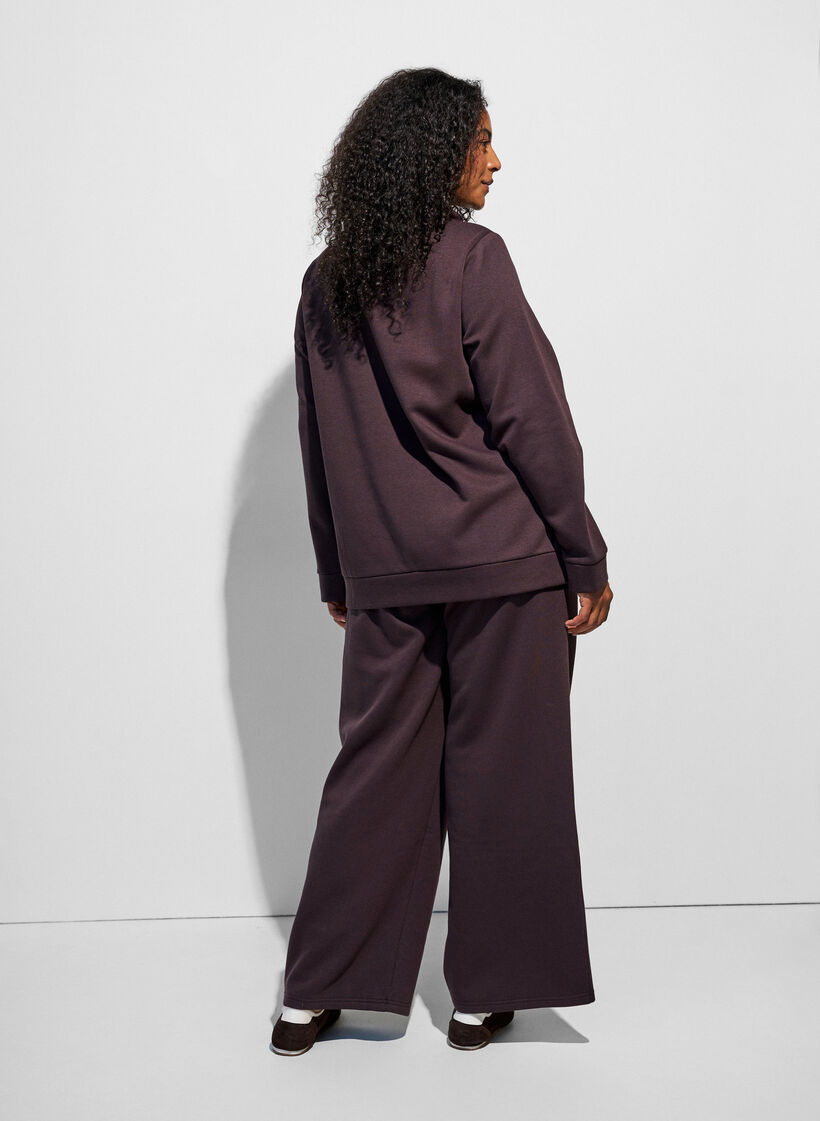 High-waisted sweatpants with wide legs, Brown, Model image number 1