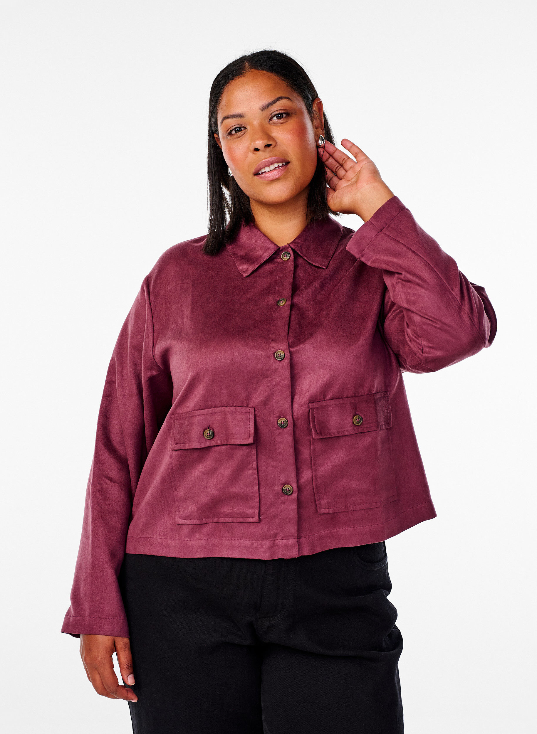 Short faux suede jacket with pockets, Red, Model