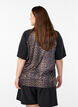 Workout t-shirt with leopard print and raglan sleeves, Brown, Model image number 2