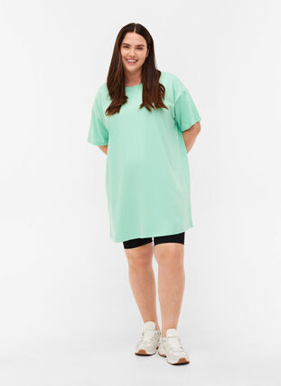 Long, short-sleeved T-shirt in cotton, Lichen, Model image number 2