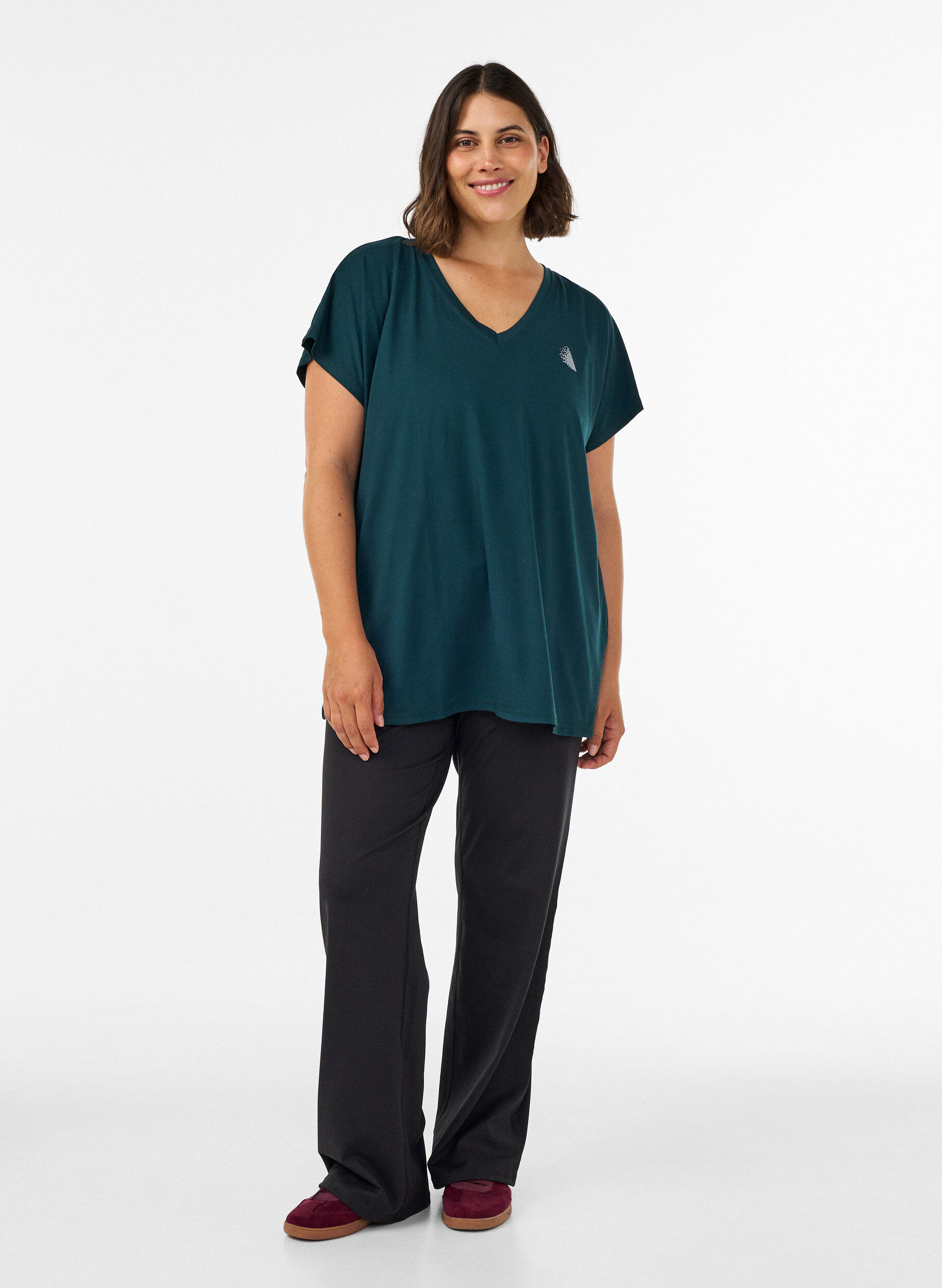 ZizzifashionLoose training t-shirt with V-neck, Green, Model image number 1