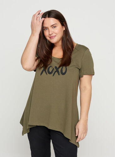 Short-sleeved cotton t-shirt with a-line, Ivy Green XOXO, Model image number 0