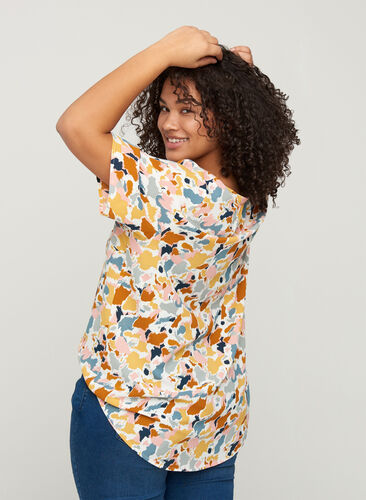 Printed blouse with short sleeves, Multicolor AOP, Model image number 1