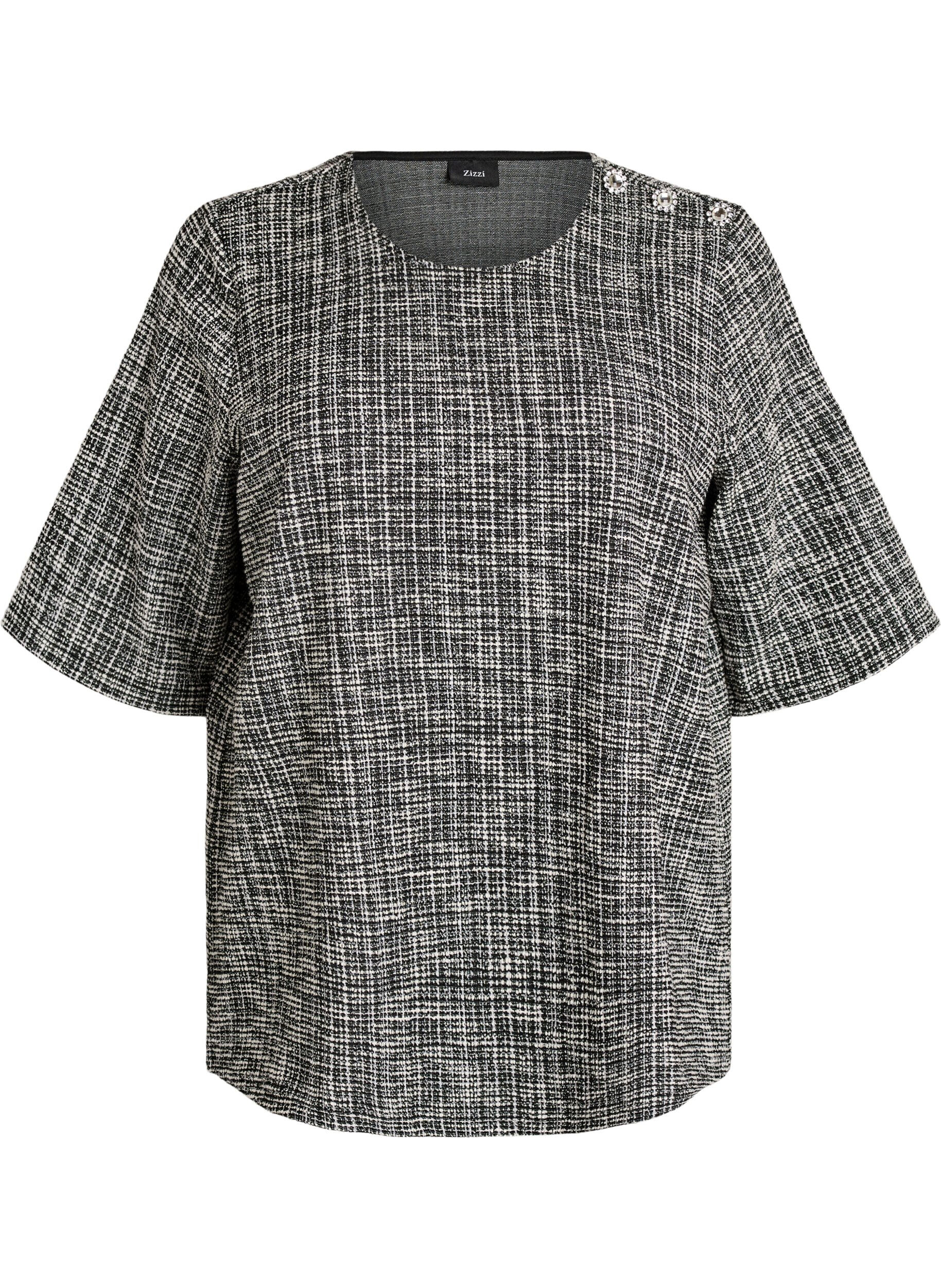 Woven blouse with button detail