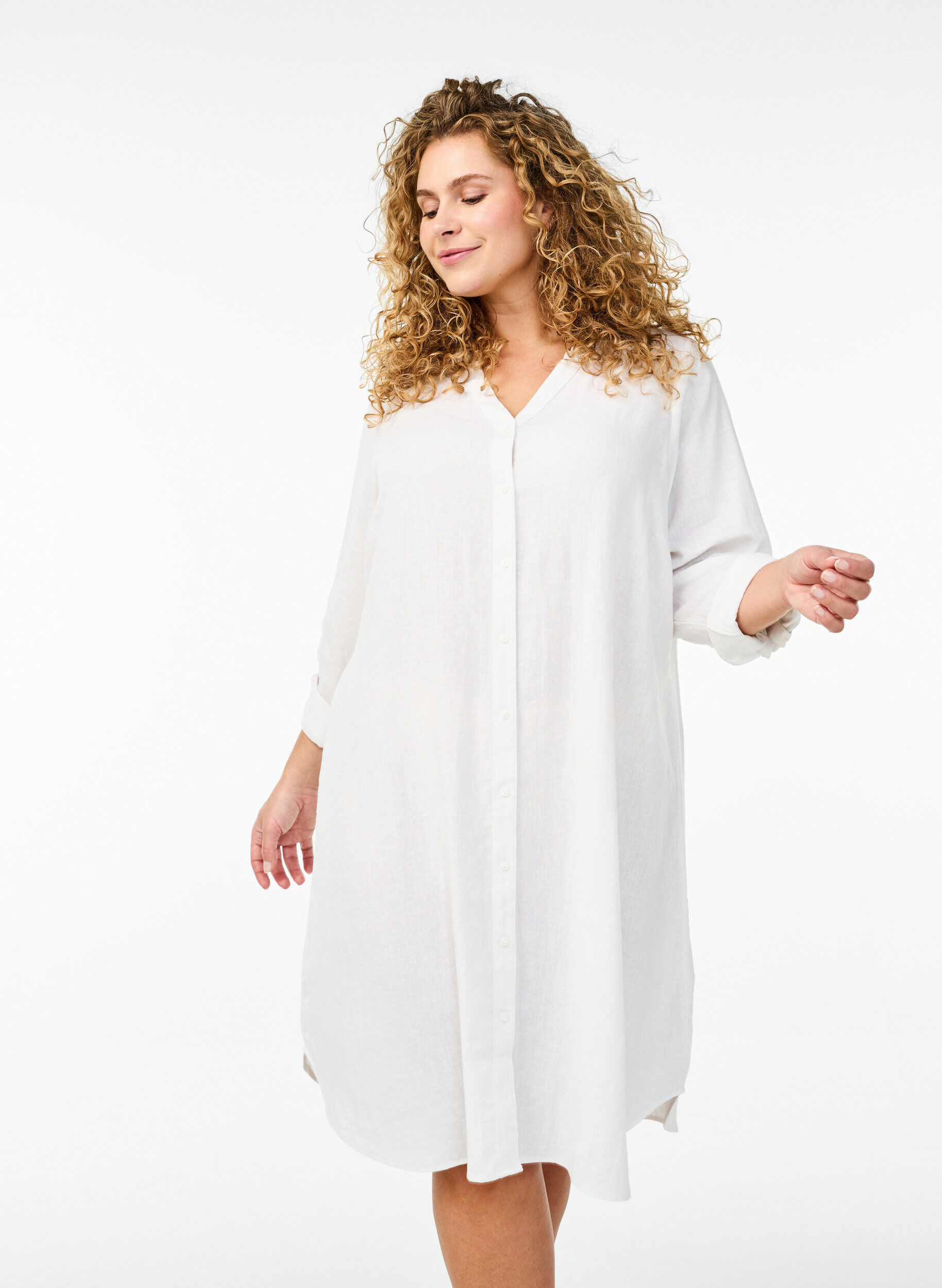 Zizzifashion Long shirt in linen and viscose, White, Model image number 0