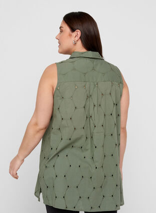 Sleeveless tunic with broderie anglaise, Agave Green, Model image number 1