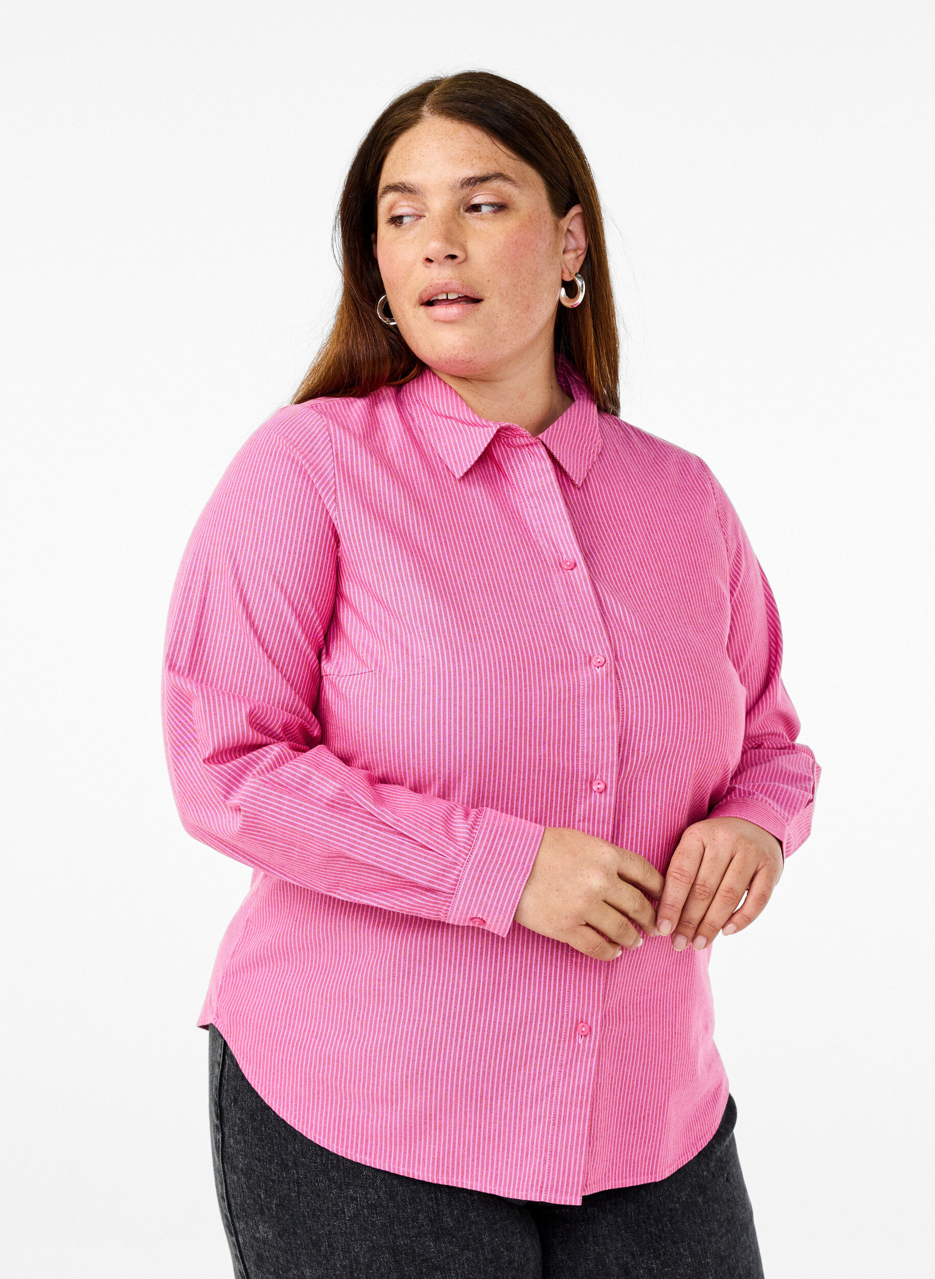 Long-sleeved cotton shirt, Red, Model