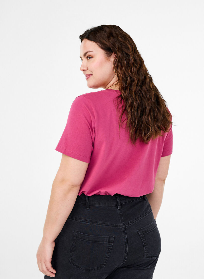 Solid-coloured basic cotton T-shirt, Red, Model image number 2