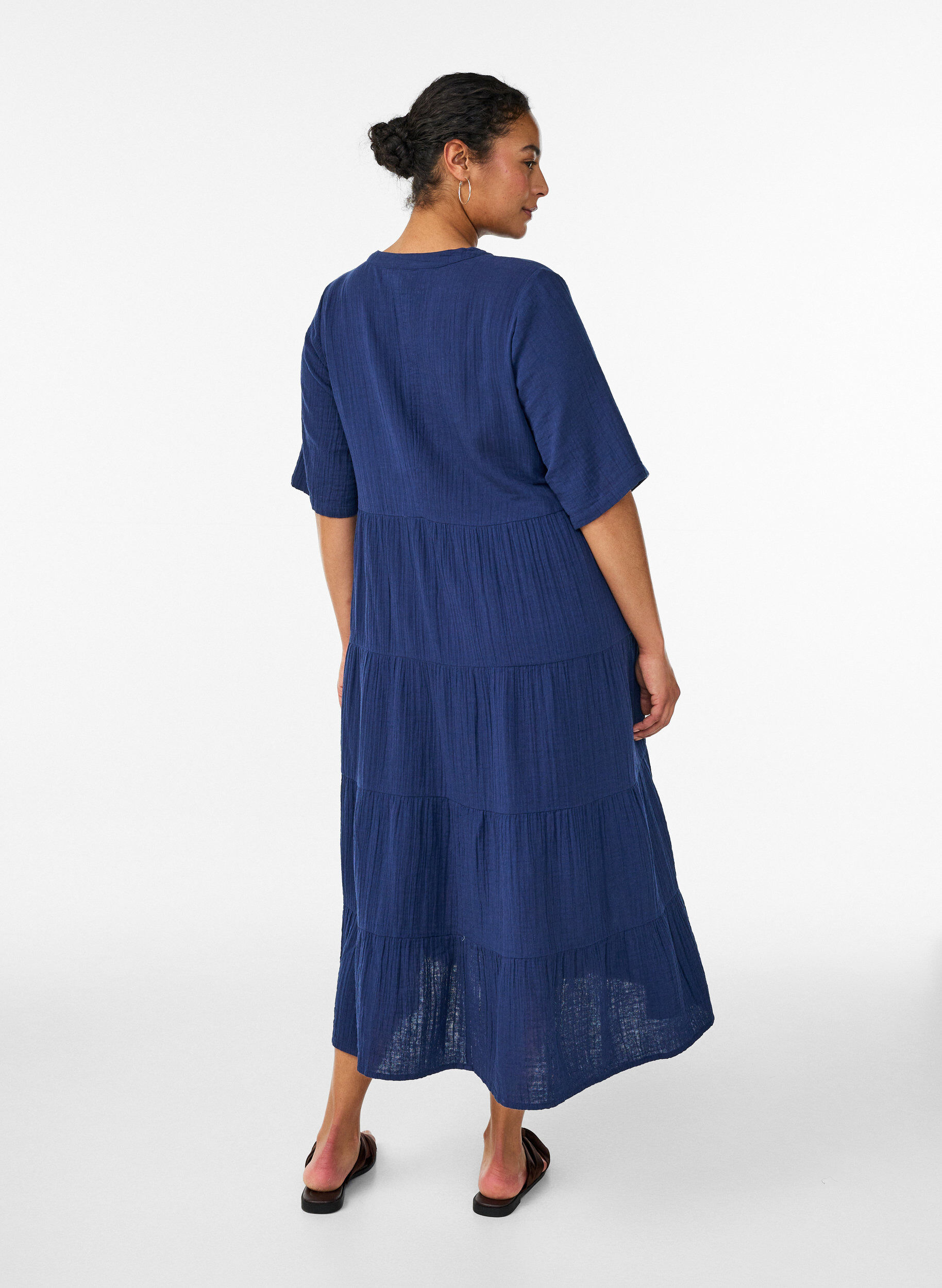 Zizzifashion A-line midi dress in cotton muslin, Blue, Model image number 1