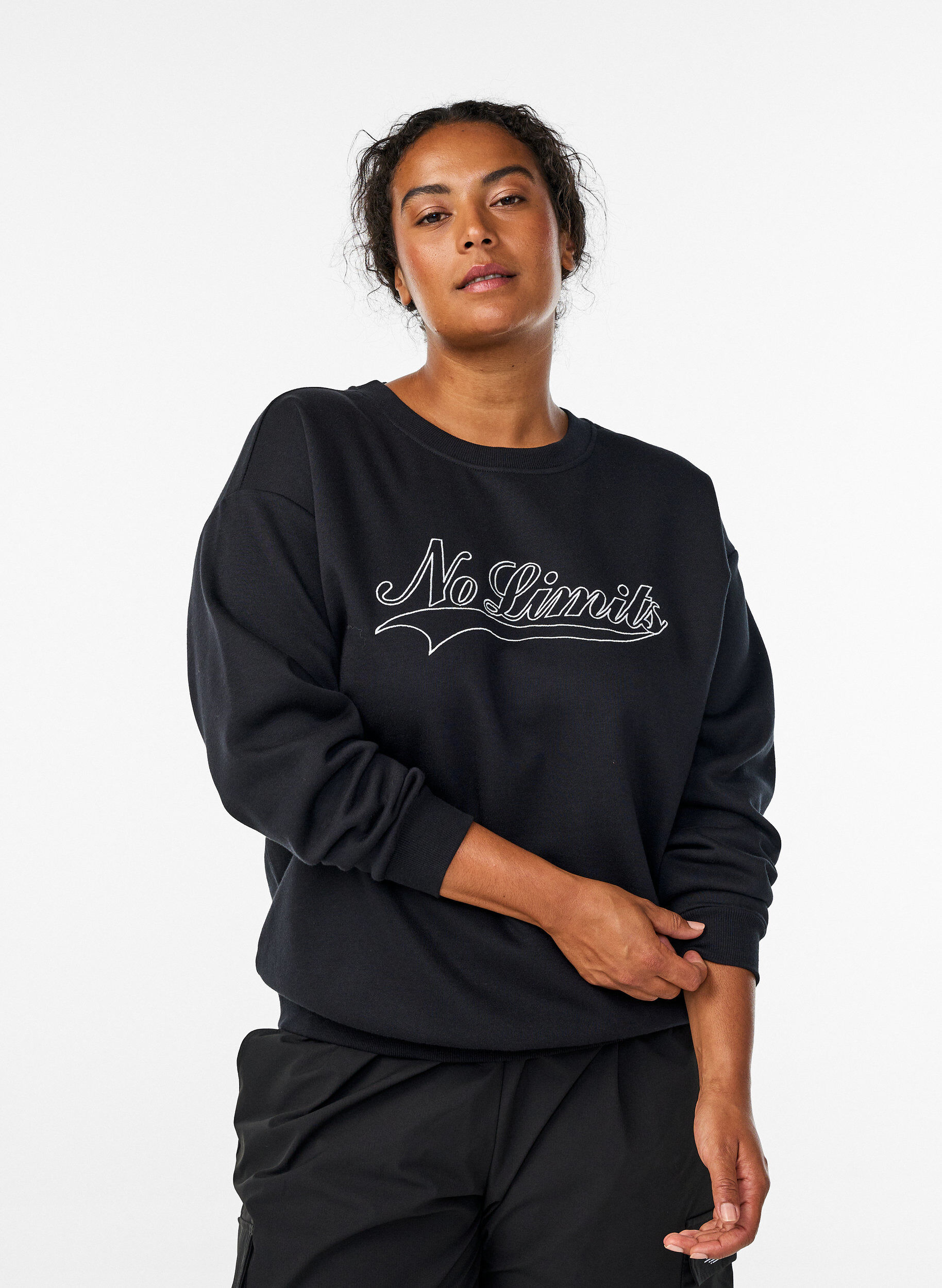 Sweatshirt with statement detail, Black, Model