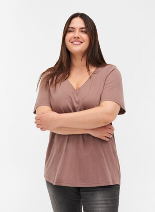 Organic cotton T-shirt with V-neckline, Deep Taupe, Model image number 0