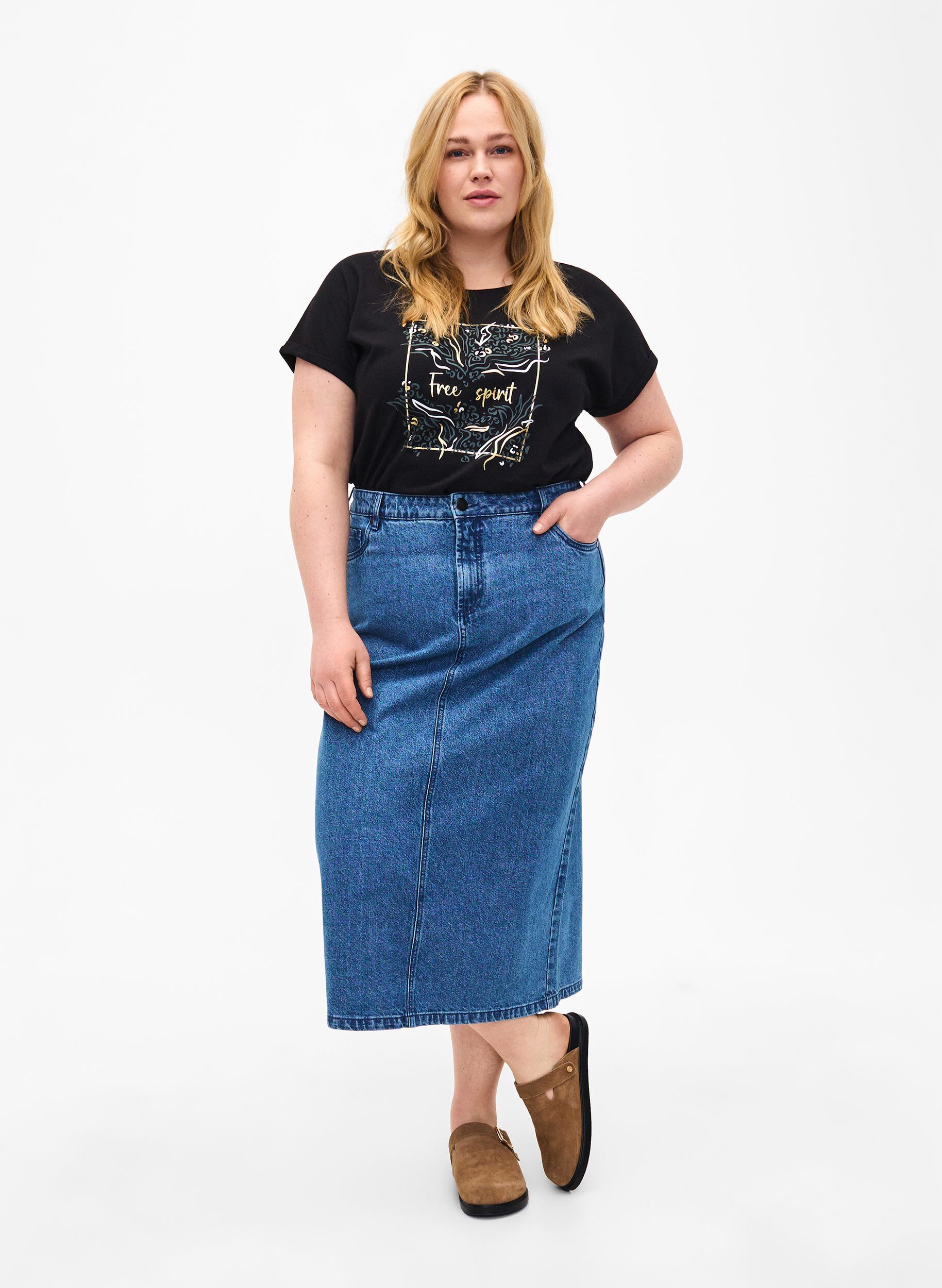 Zizzifashion Organic cotton T-shirt with gold print, Black W. Free, Model image number 3