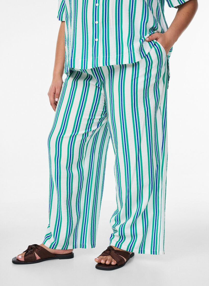 Striped trousers with a high waist and wide legs, Vanilla, Model image number 0