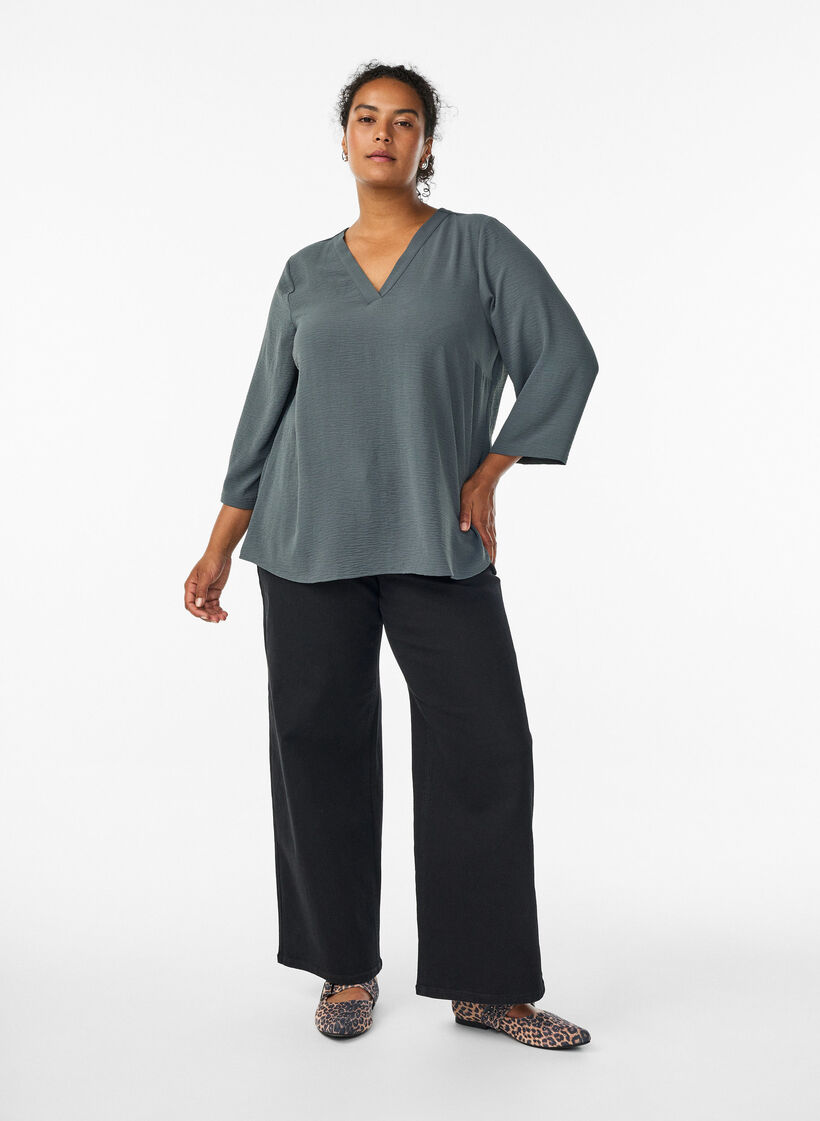 Blouse with 3/4 sleeves, Green, Model image number 1