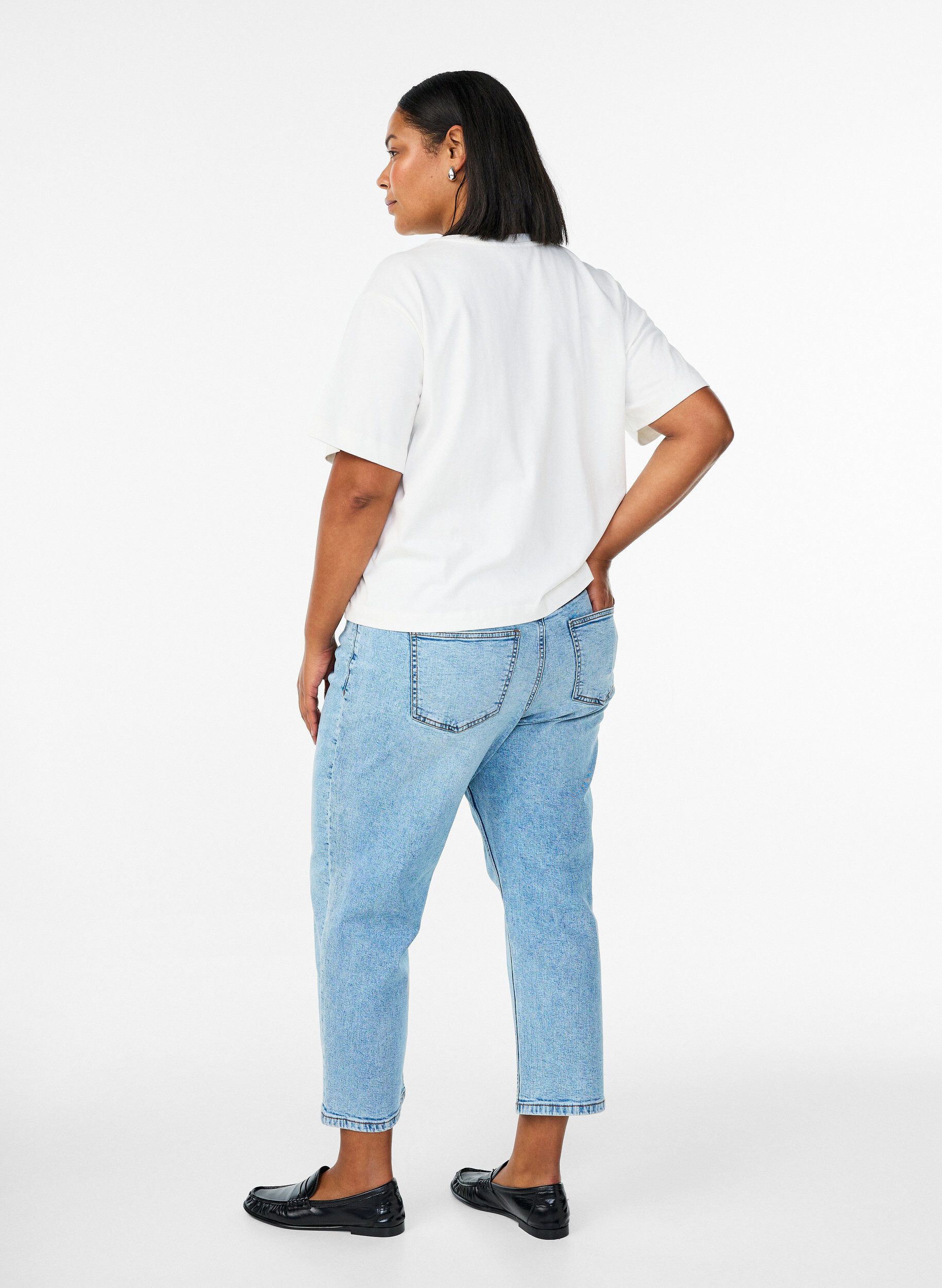Zizzifashion Cropped Vera jeans with distress detail, Light Blue, Model image number 1