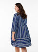 Short dress with graphic print and 3/4 sleeves, Blue, Model image number 2