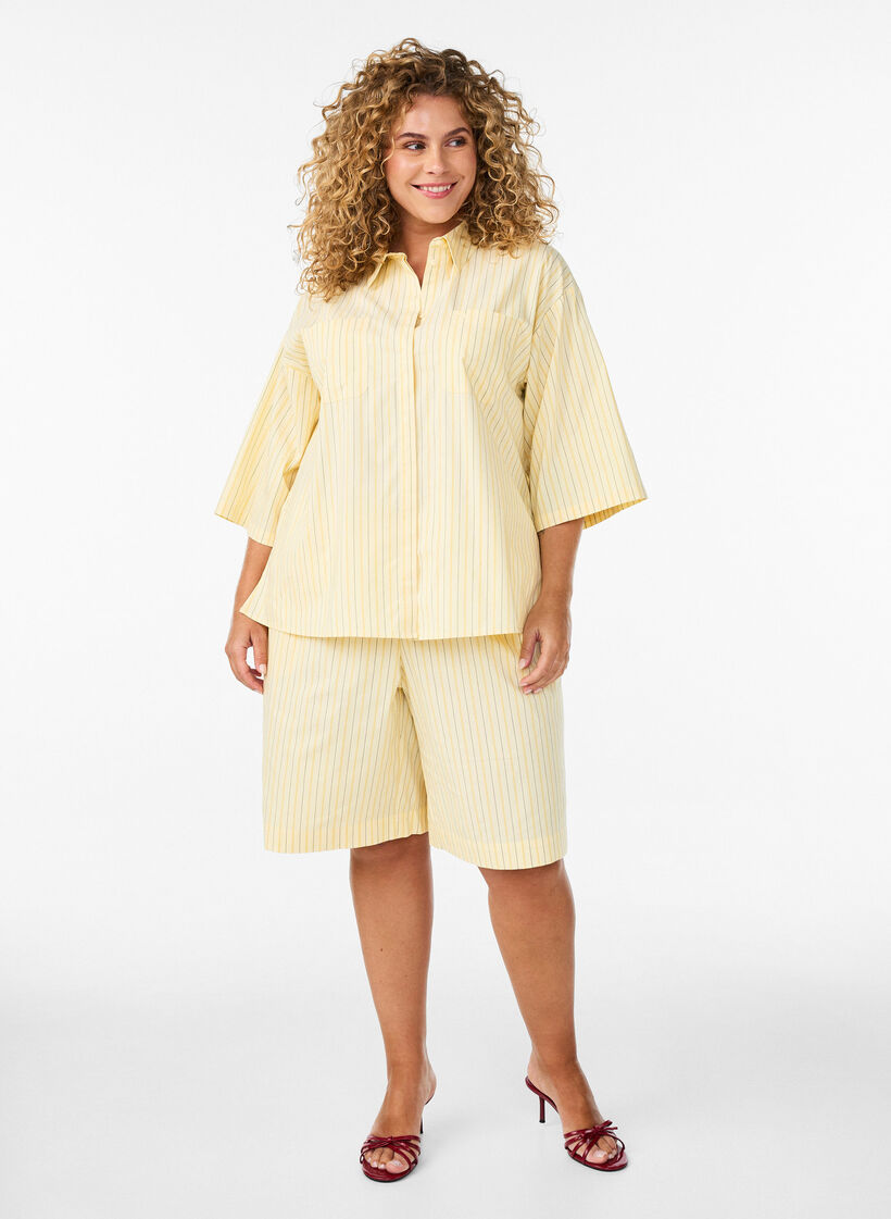 Striped high-waisted shorts with a loose fit, Yellow, Model image number 1