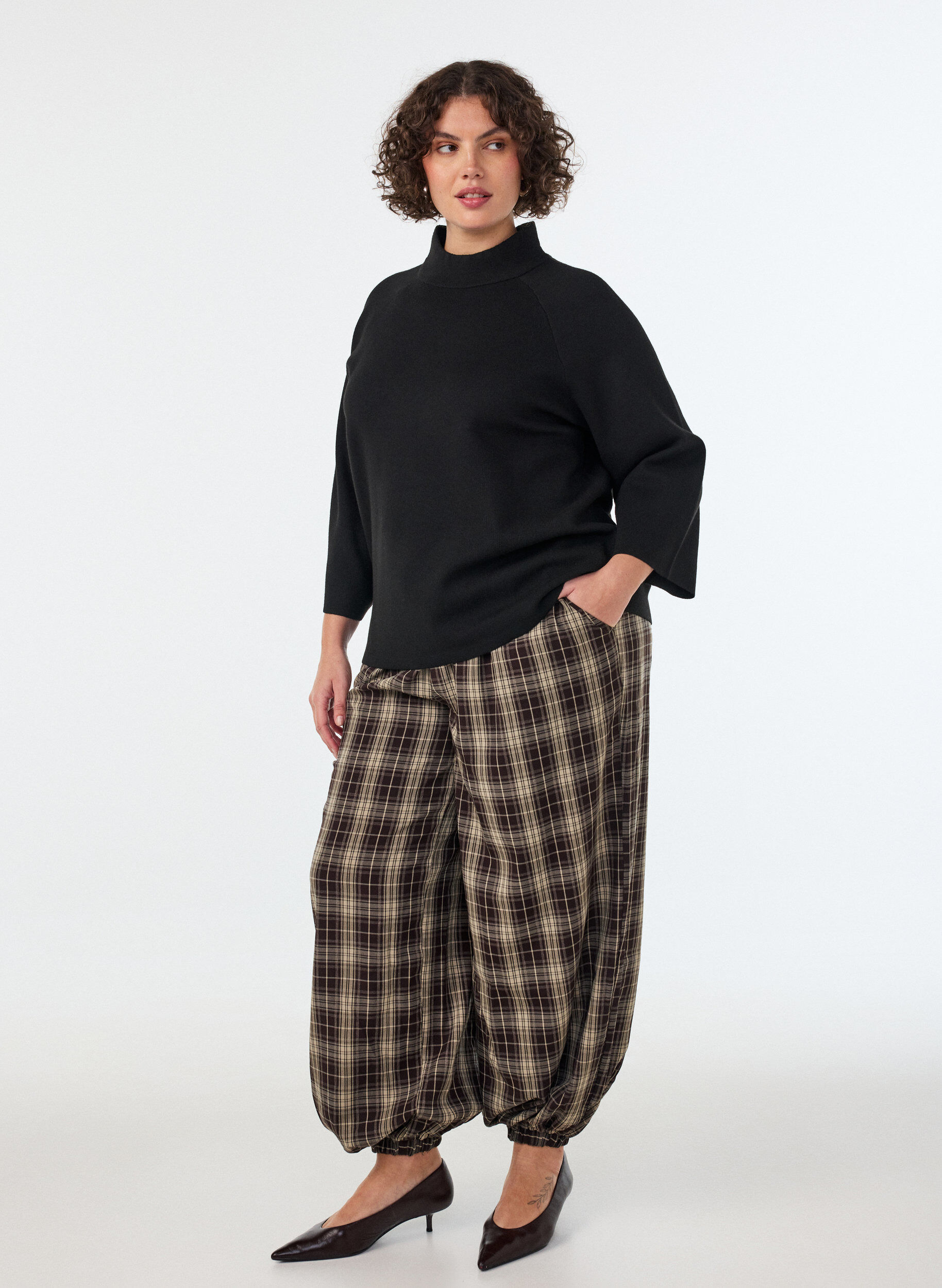 ZizzifashionKnitted blouse in a viscose blend with a turtleneck, Black, Model image number 1