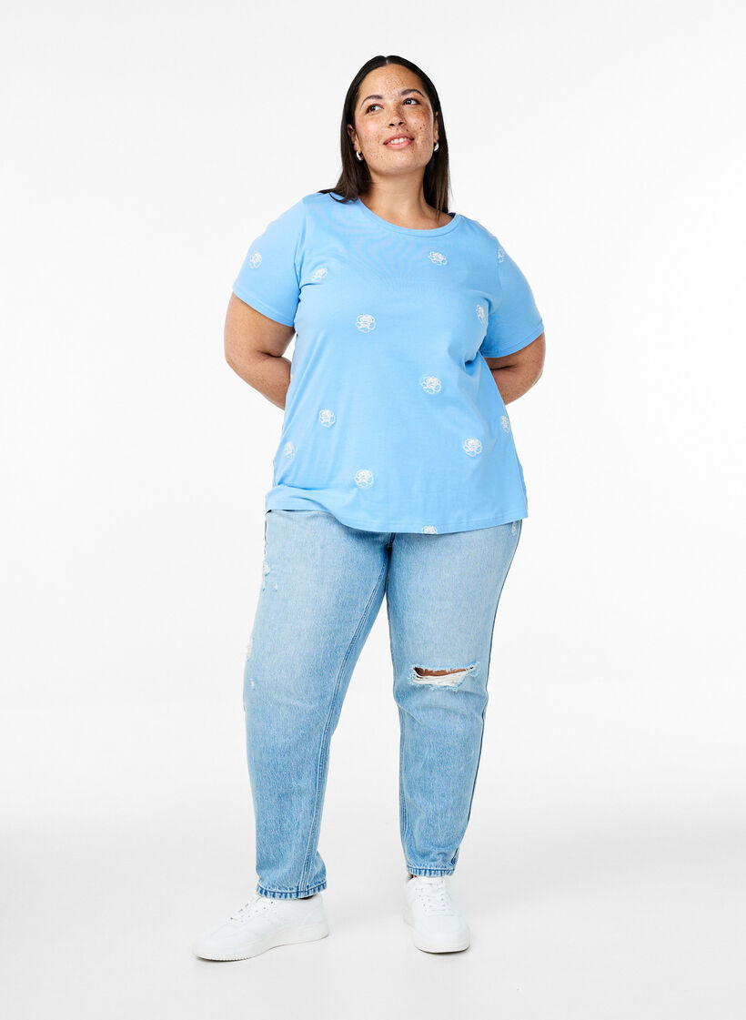 T-shirt in organic cotton with embroidered motifs, Light Blue, Model image number 1