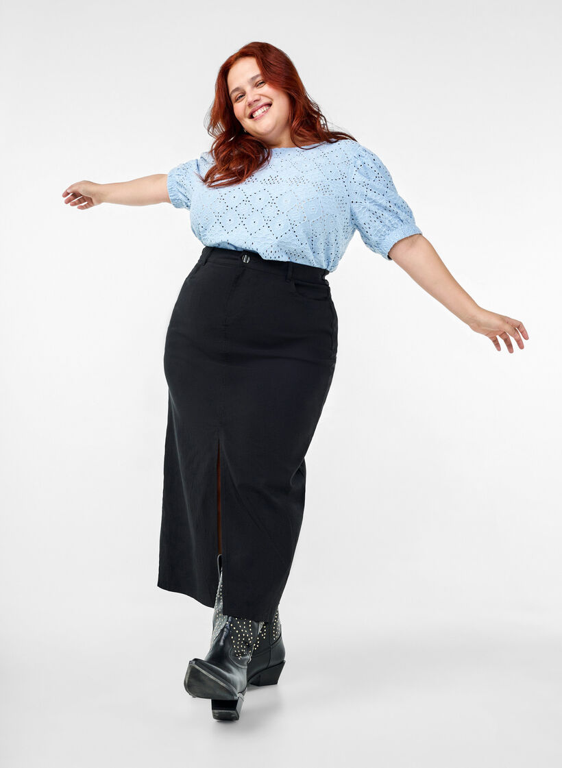 Short-sleeved blouse with lace pattern, Cashmere Blue, Image image number 0