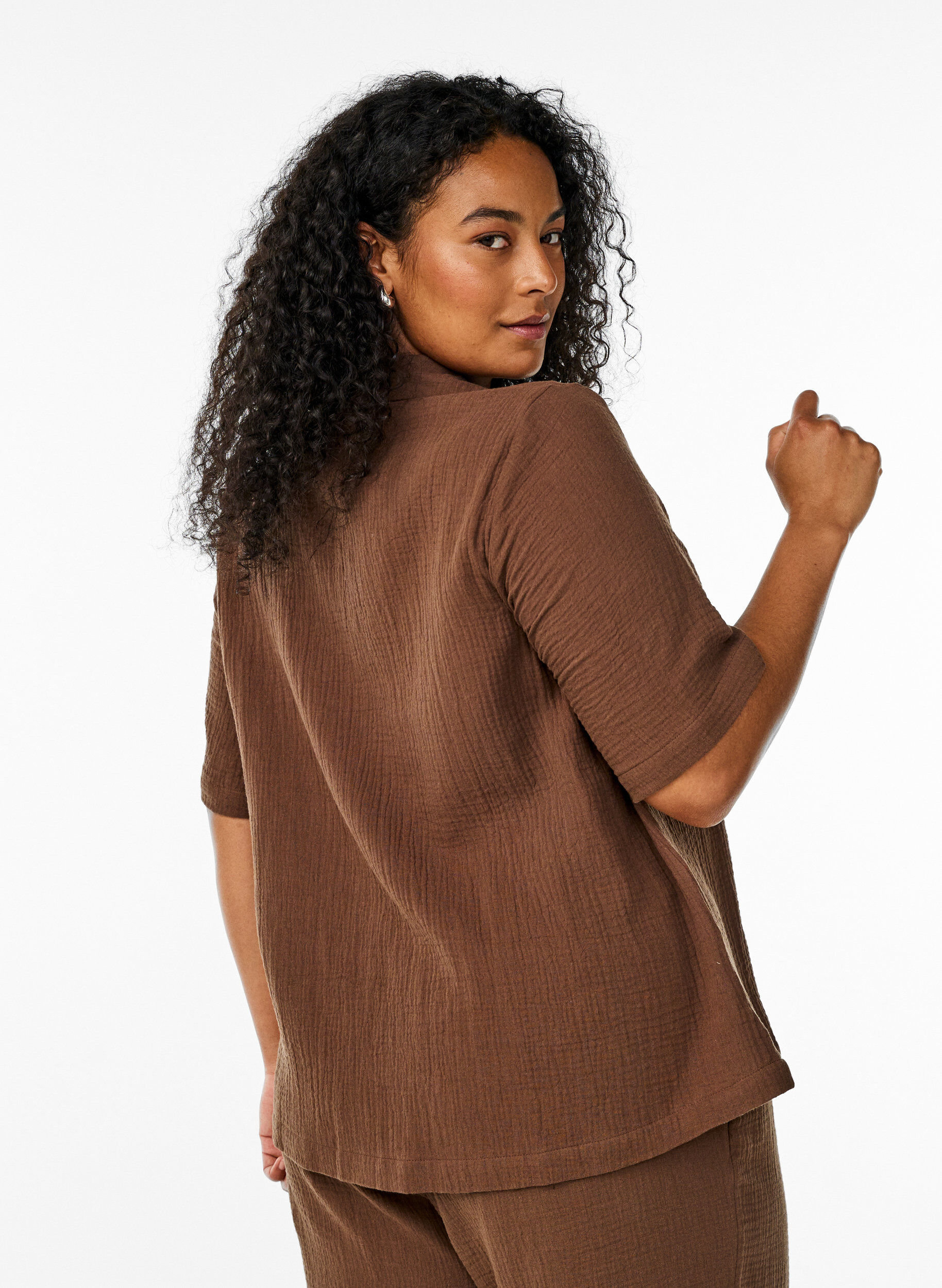 Zizzifashion Short-sleeved shirt in cotton muslin, Brown, Model image number 2
