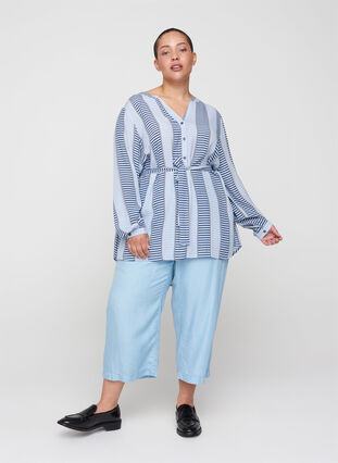 Long-sleeved viscose tunic with print, Skyway AOP, Model image number 2