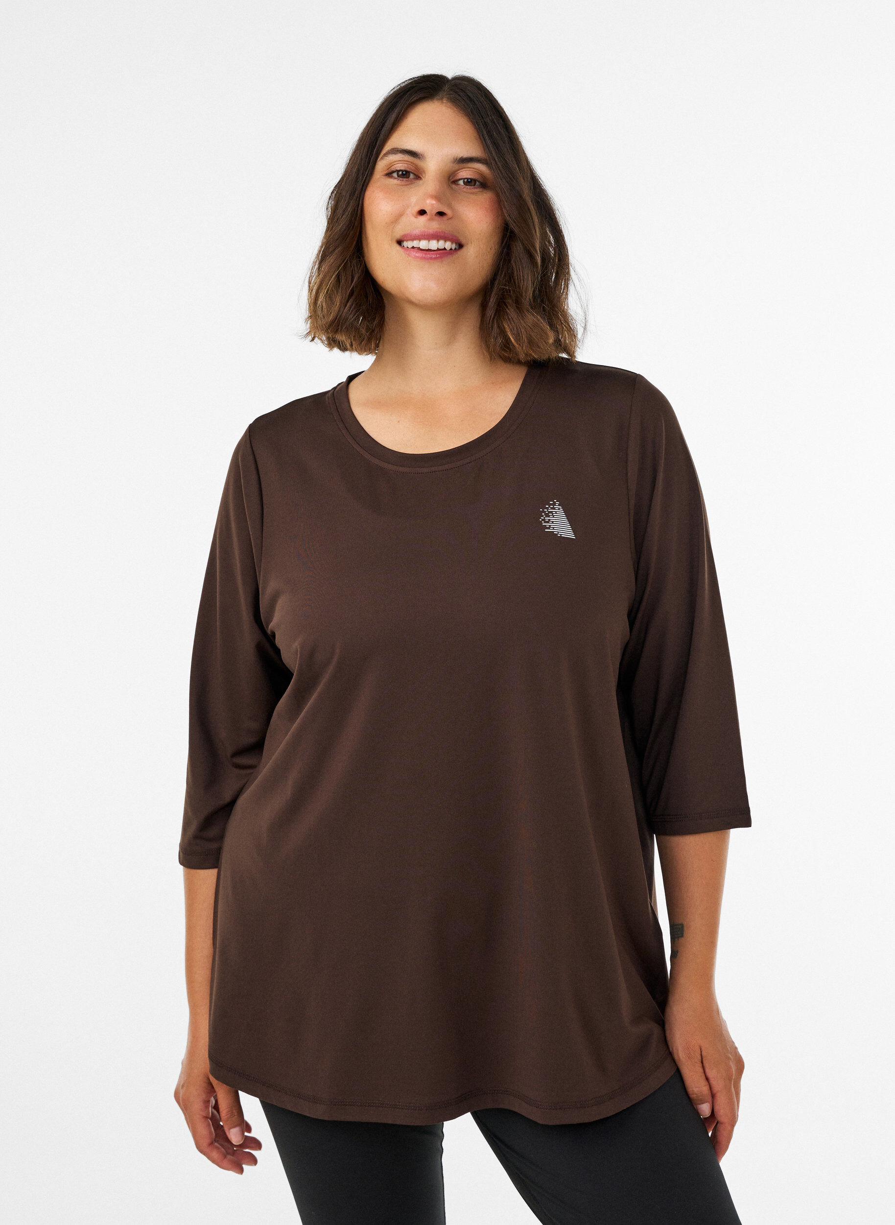 Sports top with 3/4 sleeves, Brown, Model