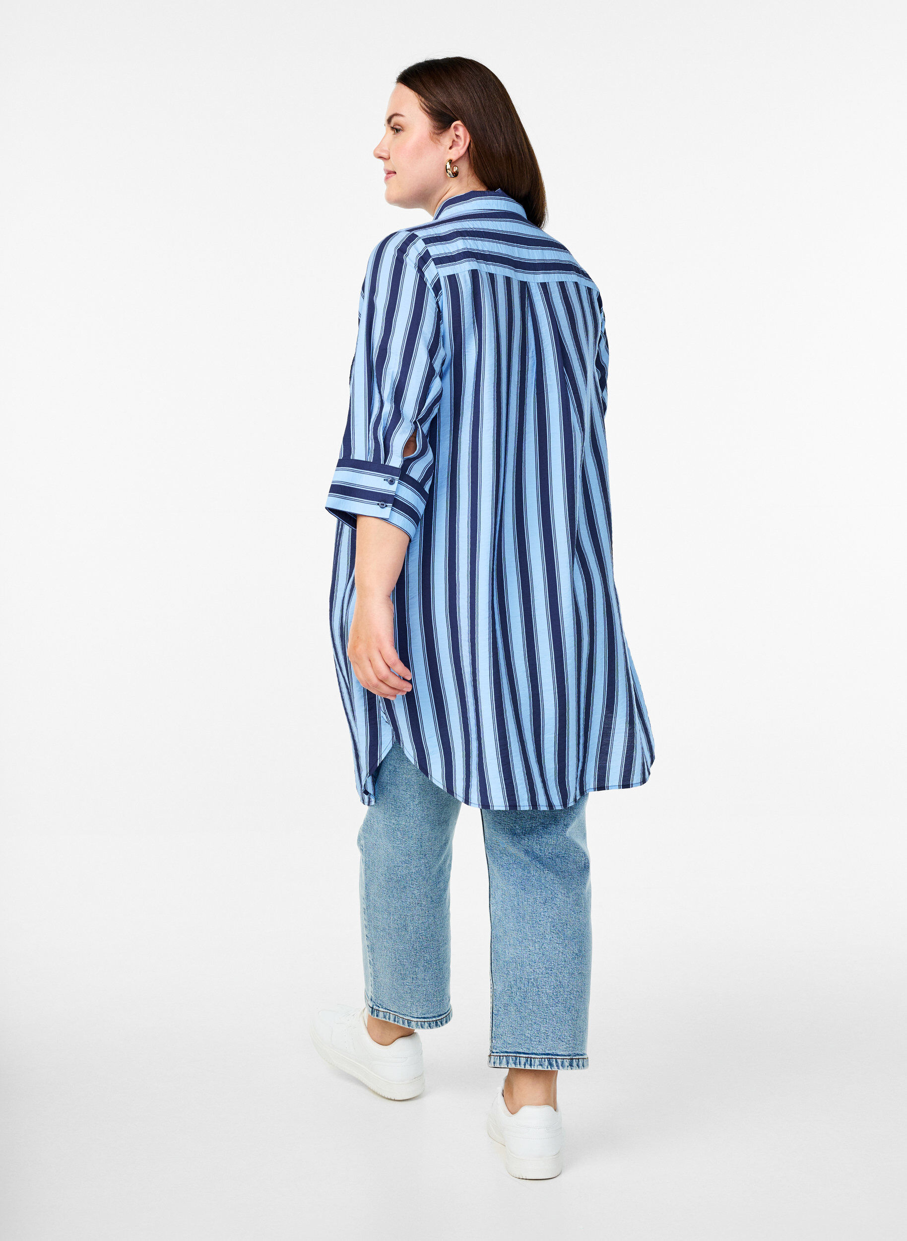 Zizzifashion Short dress with collar and chest pocket, Blue, Model image number 2