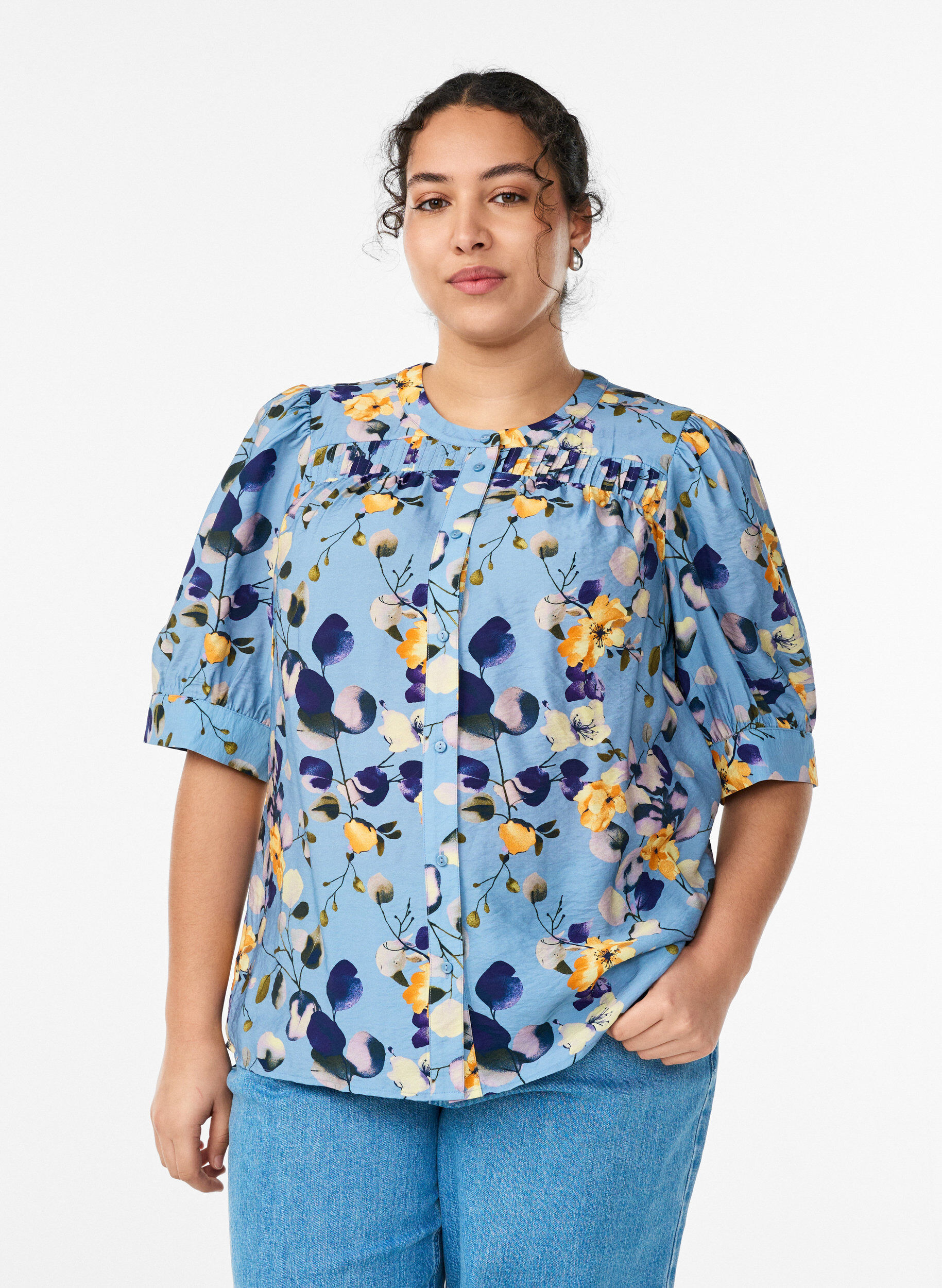 Zizzifashion Patterned shirt blouse with 1/2 sleeves, Light Blue, Model image number 0
