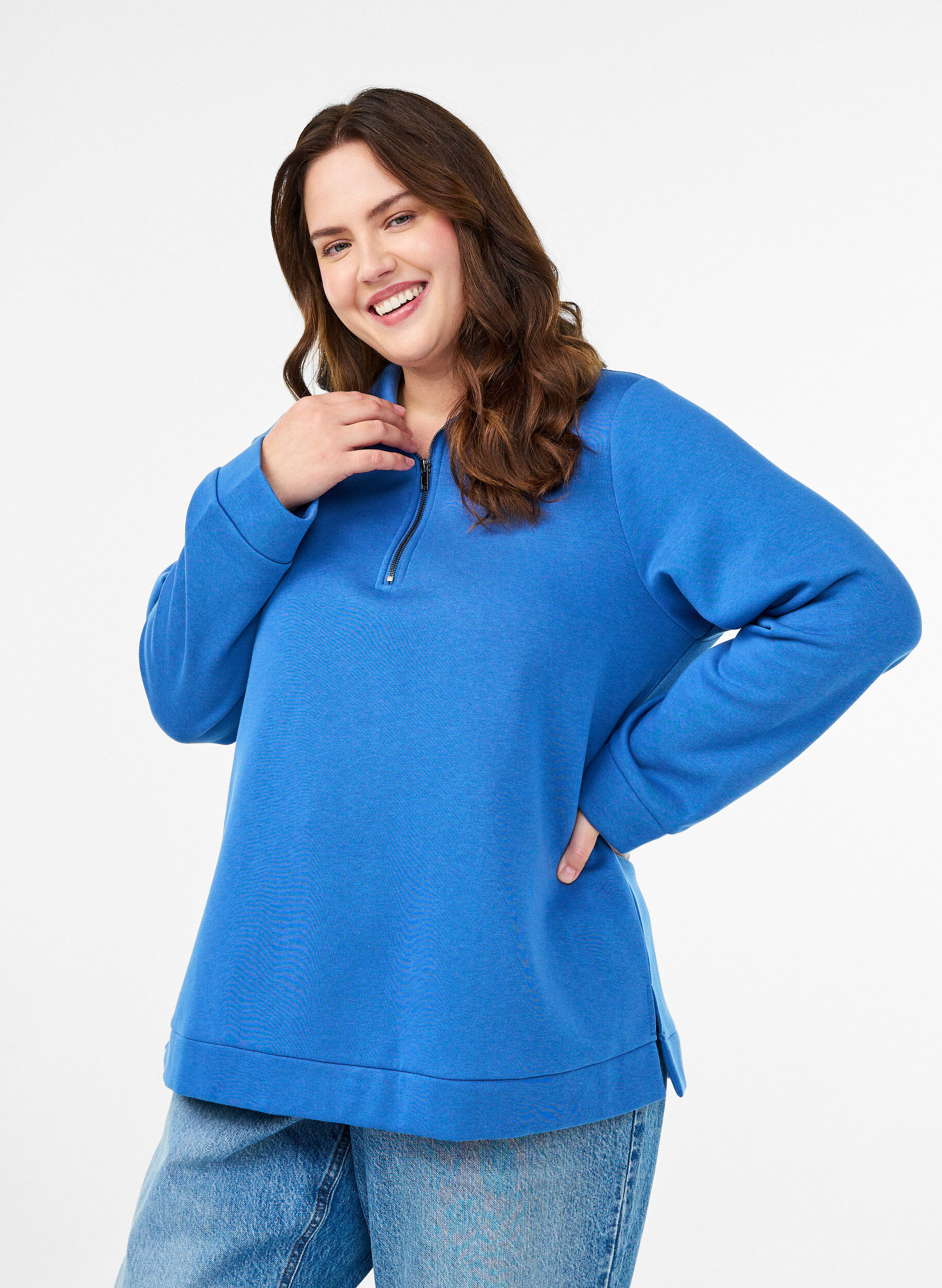 Sweatshirt with high neck and zip closure, Blue, Model
