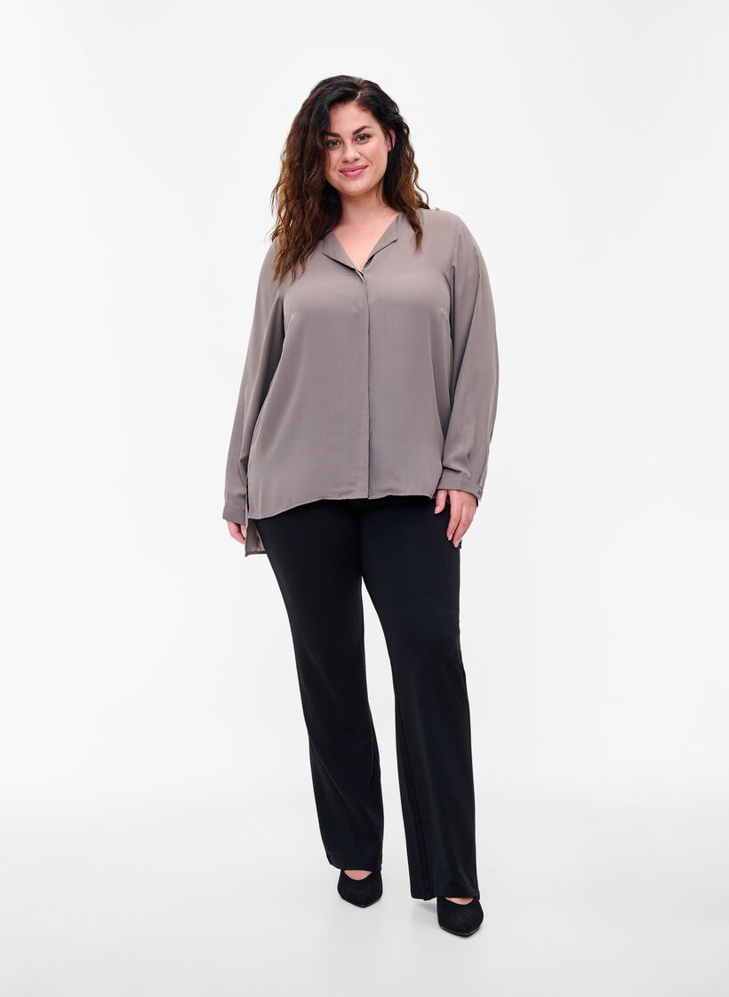 Solid colour shirt with v-neck, Falcon, Model image number 2