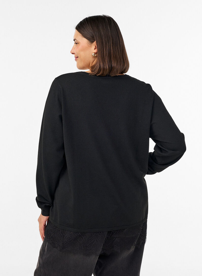 Knitted blouse with V-neck and lace trim, Black, Model image number 2
